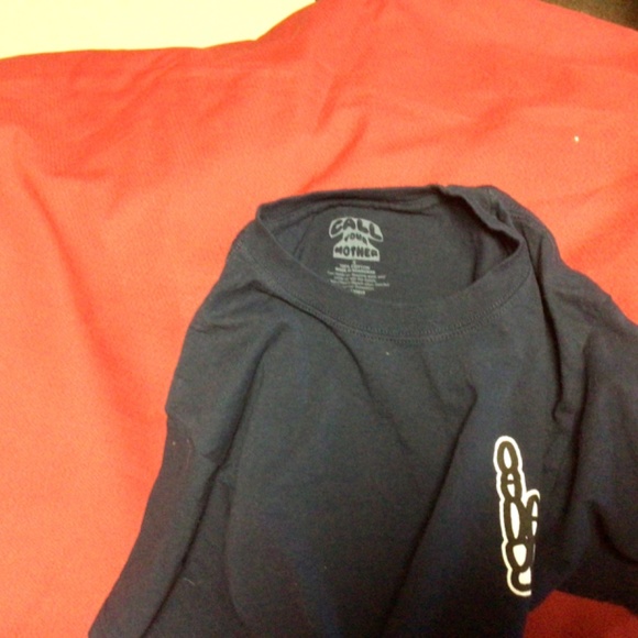 CALL YOUR MOTHER reckless tshirt - Picture 2 of 3